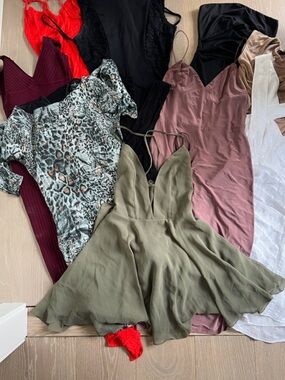 10 dresses- Marciano, Bebe, oh Polly, city luxe.